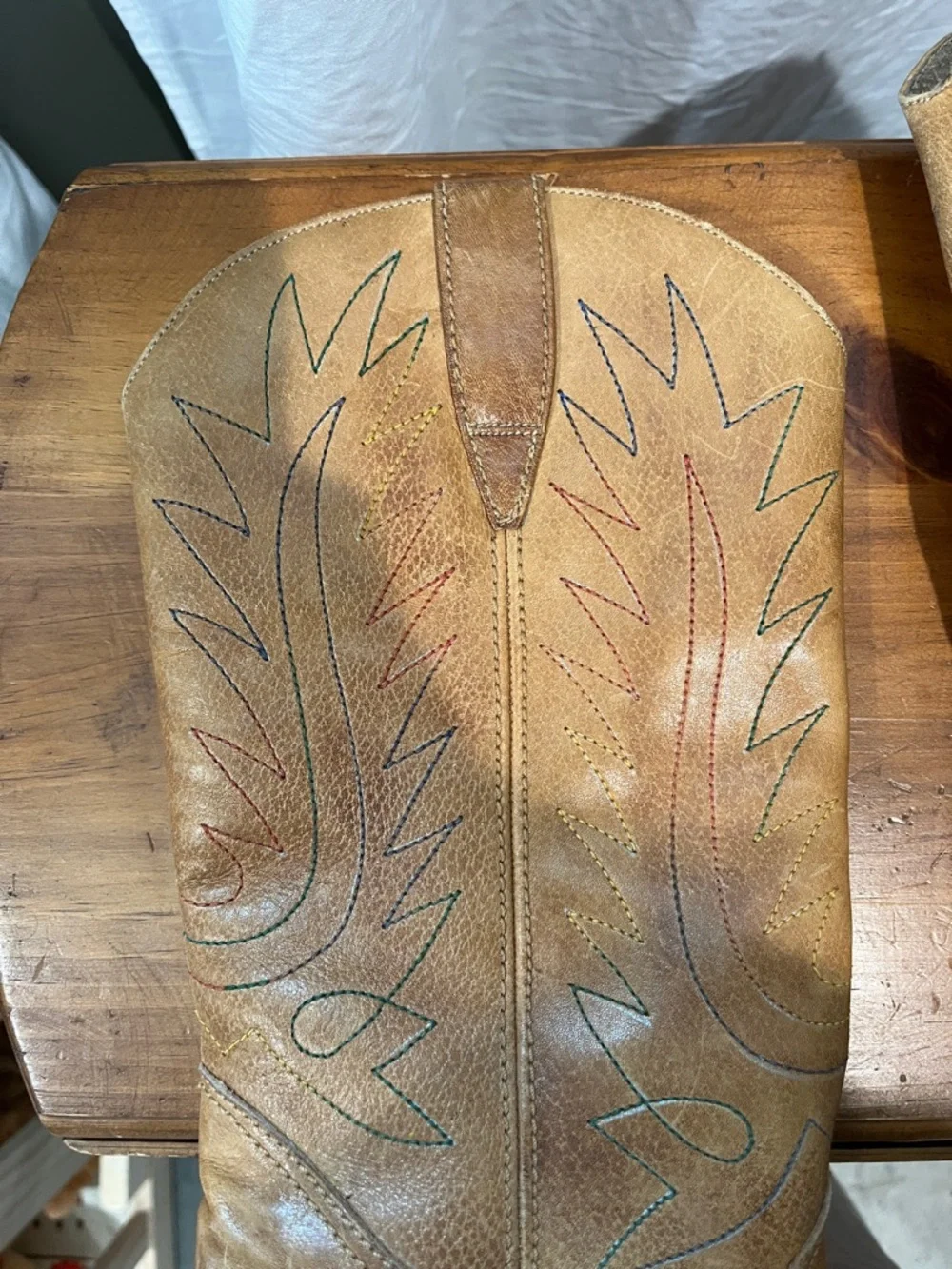 Women's Tan Leather Lace-Up Western Boots - Picture 3 of 3